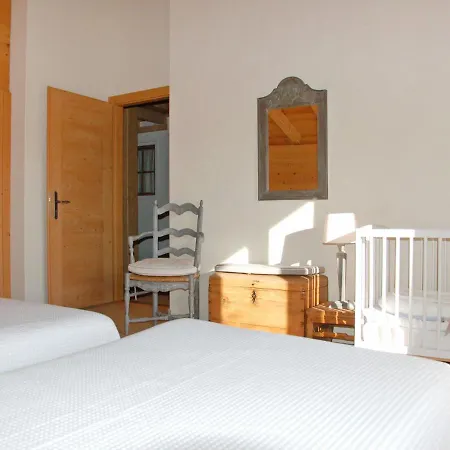 Chalet Les 3 Soeurs By Interhome בקתה