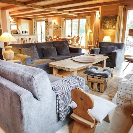 Chalet Les 3 Soeurs By Interhome בקתה